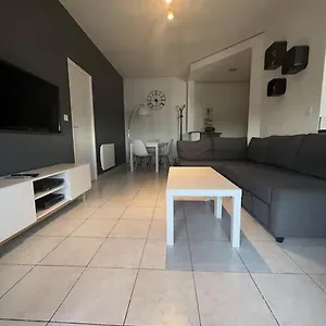 T2 Avec Terrasse Marignane